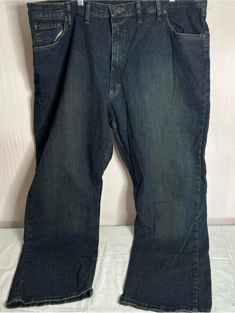 Wrangler Men's Dark Blue Relaxed Fit Jeans